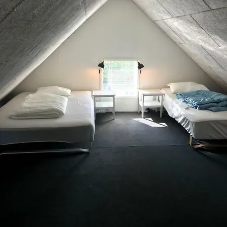 Hyggelig Byhus Nyaraló